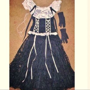 Size 6 Pirate or wench Halloween Costume lot